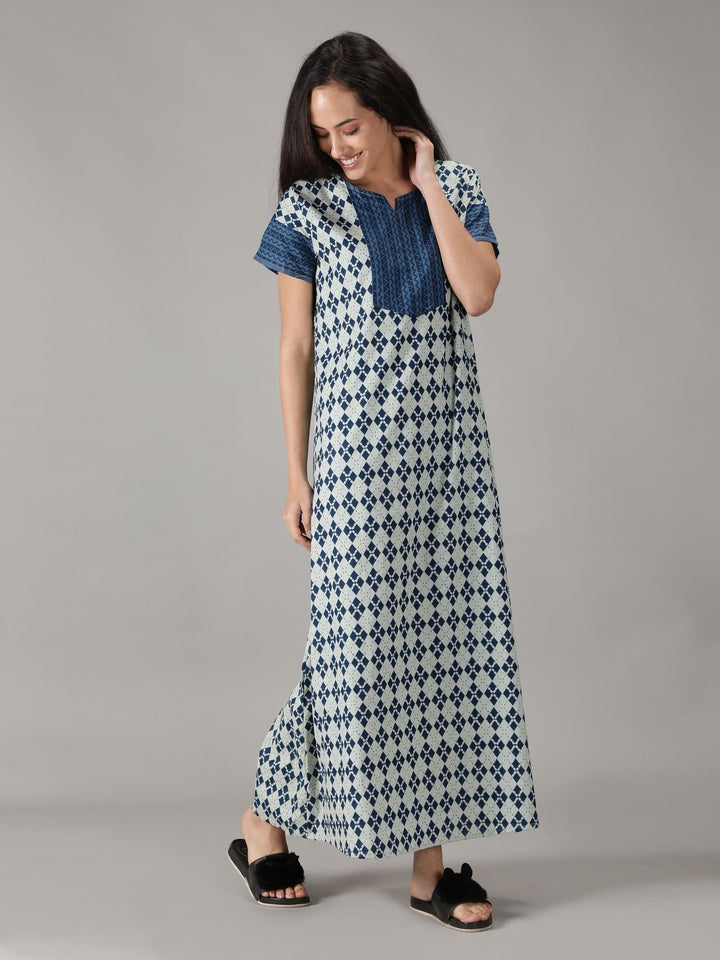 Blue & White Essential Slip-On Nighty - nihsamah